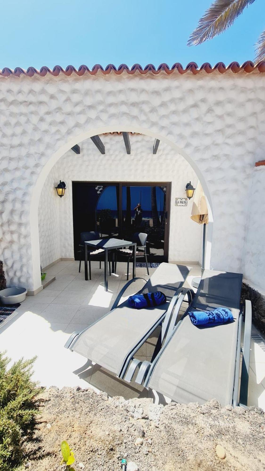 Beachhouse La Palma كوستا كالما المظهر الخارجي الصورة